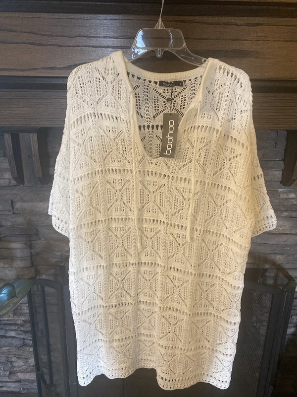 Boohoo Bathing suit Cover Up White Crochet Beach Summer Boho