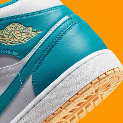 Nike Air Jordan 1 Mid Shoes 'Aquatone Celestial Gold' DQ8426-400