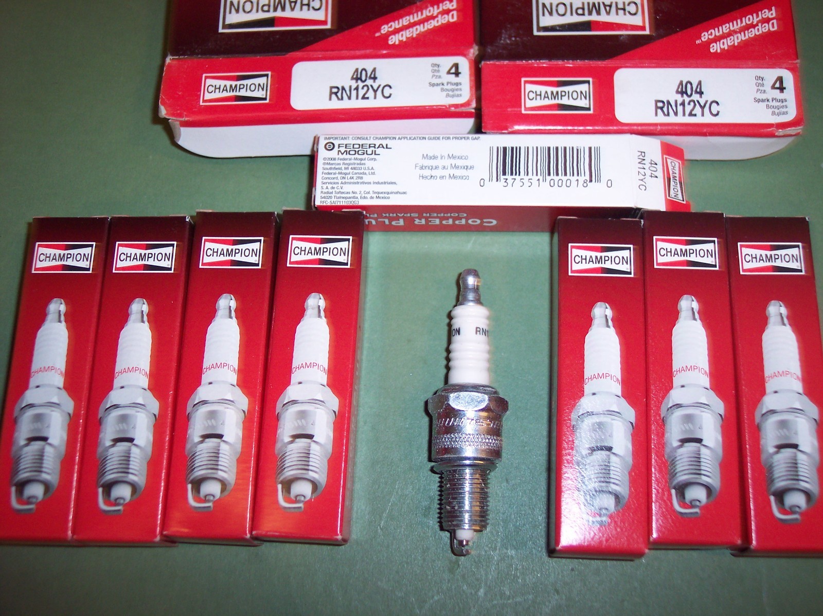 Champion Copper Plus Spark Plug # 404- RN12YC Lot of 8 Plugs