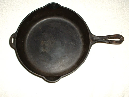 Wagner Ware Deep Cast Iron Chicken Fryer Skillet 1402 -NO LID-