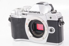  Exc 5/5585shots Olympus OM-D E-M10 Mark III body Silver Camera FromJAPAN u12540