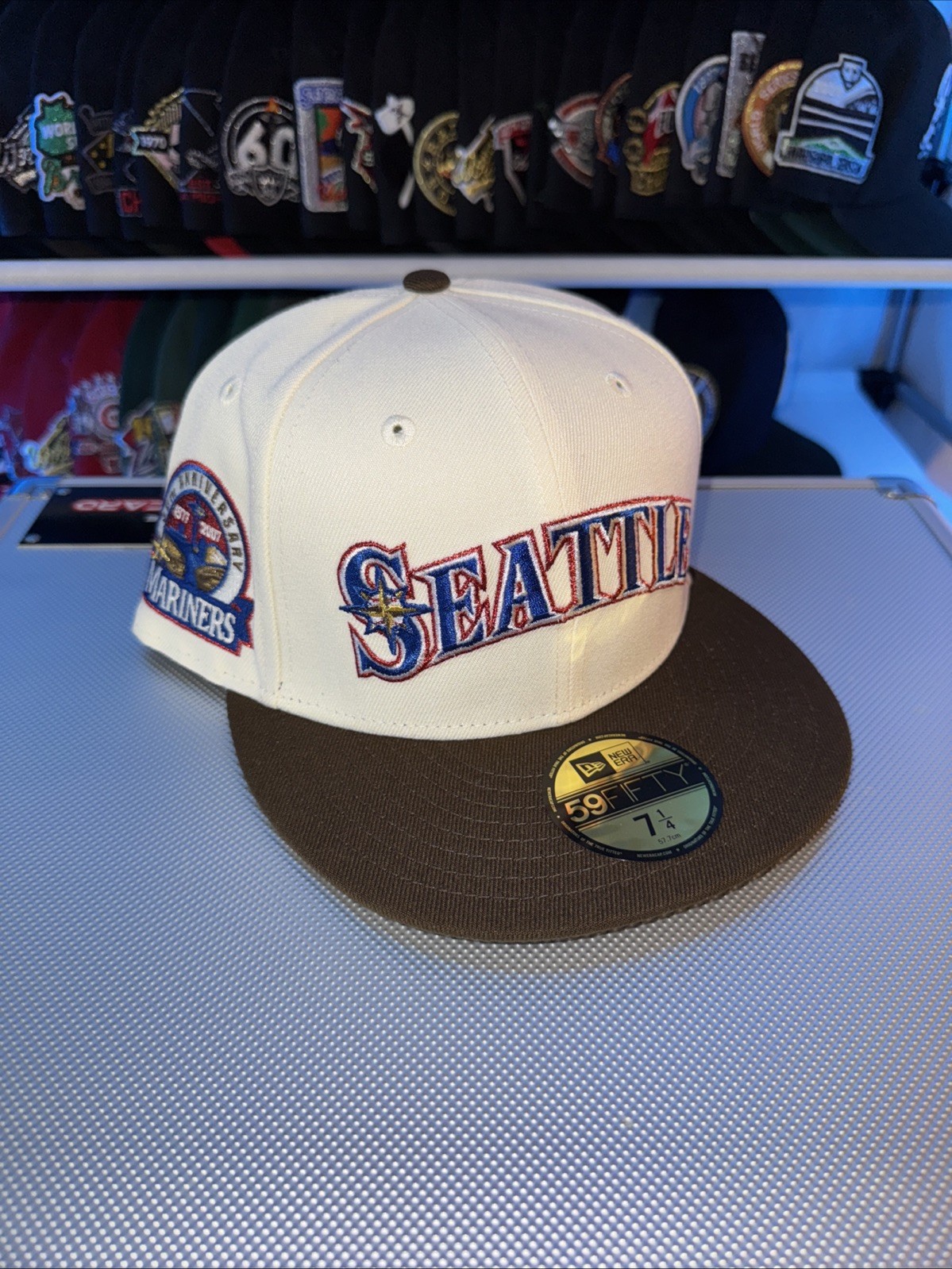 Seattle Mariners Snickers 30th Anniversary Brown Metallic 7 1/4 Grey UV New Era