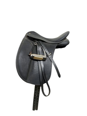 17 Inch Used Wintec Pro English Saddle 230-10493