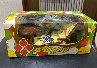  Takara Blythe BLA-05 Holiday in the Sun Dollhouse Retro Chair Table Set Yellow 