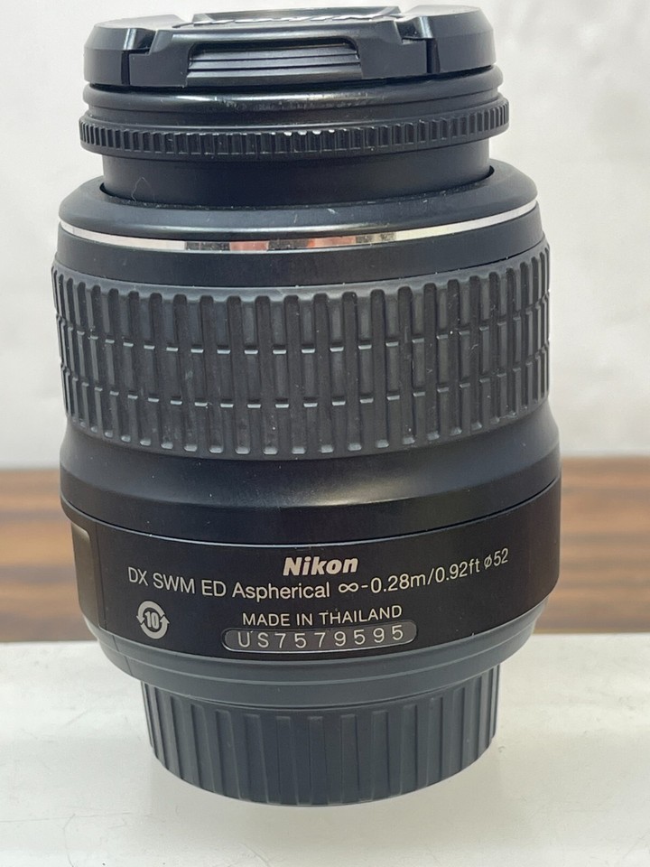 Nikon AF-S DX Zoom-Nikkor 18-55mm F/3.5-5.6G ED II Objektiv – Generalüberholt, Schwarz, Für Nikon DSLR