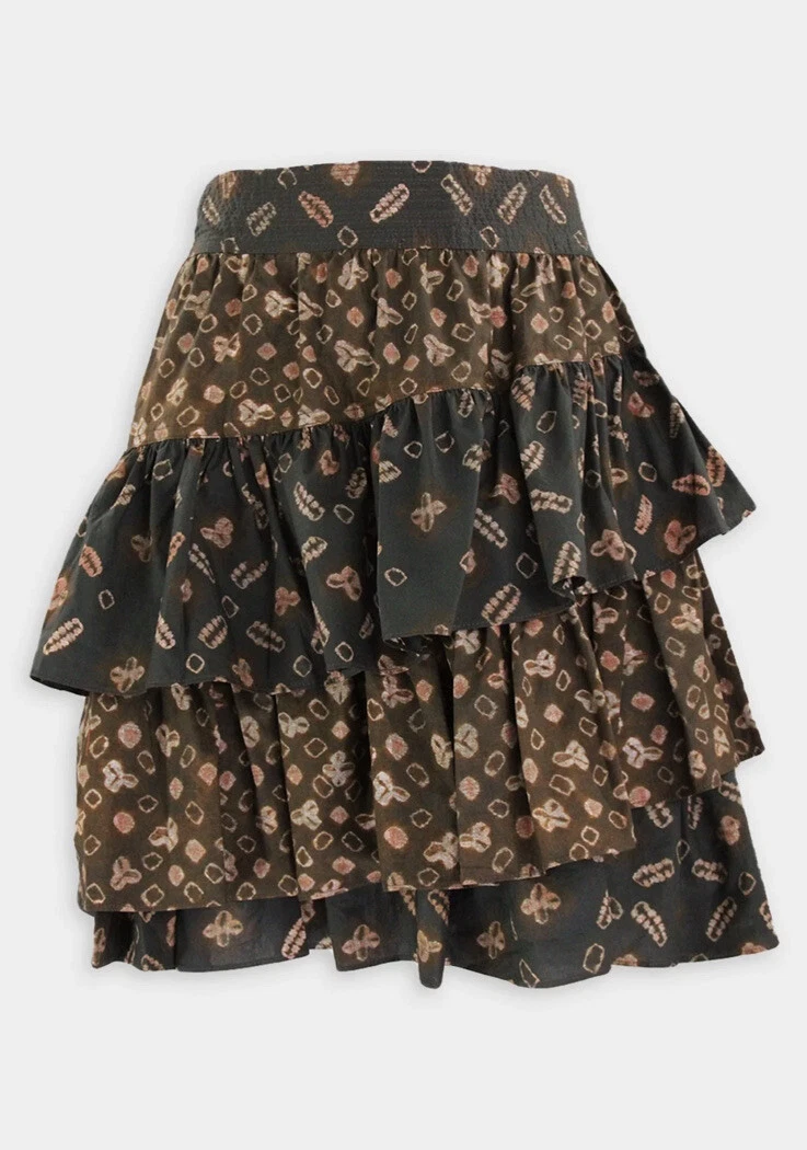 Brown top ruffle skirt