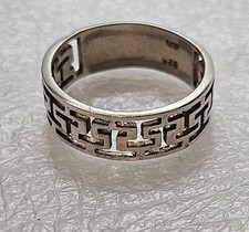 Sterling Silver Cut Out Ring , size 6.8