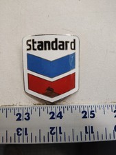 Vintage standard oil hat pin. ( Chevron )
