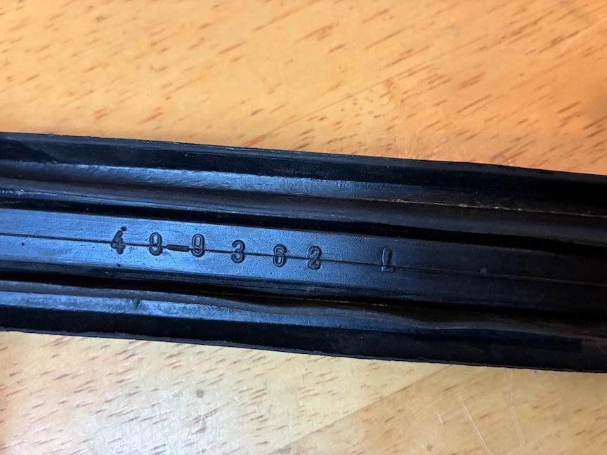 Camión Ford 1973-79 F100/250/350 y 1978-79 Bronco derecha izquierda ventilación ventana impermeabilización Foto 3 de 4