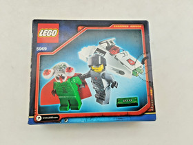 LEGO 5969 Squidman Escape MISB NEW NEW Space Police III Vintage 2010 Space