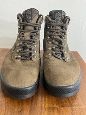 Vintage Nike ACG Chugach Women s Size 9 Trail Hiking Boots Model 148013-231