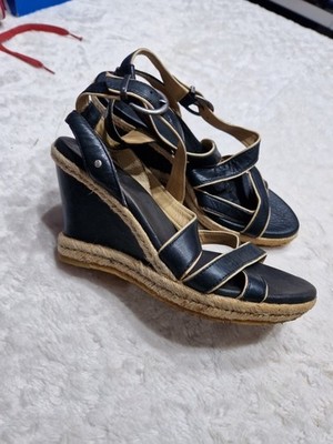 UGG Damen Leder Keilsandaletten, Größe UK 5,5 / EUR 38, 