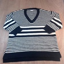Ava & Viv 2X Black White Striped Sweater Fuzzy Soft Knit Plus Size Fall