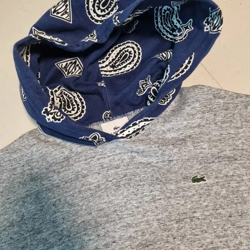Lacoste Grey Paisley Hoodie - Women's Size thumbnail 6