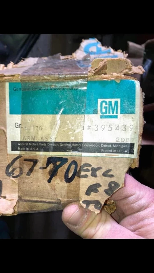 NOS Delta 88 98 Oldsmobile upper control arm Olds 1967 1968 1969 1970 - Image 3 of 3