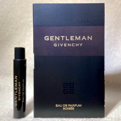 Givenchy Gentleman Boisee Eau de Parfum EDP Sample Spray .03oz, 1ml New in Card