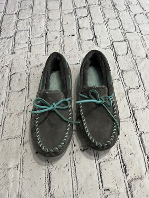 Women's Wicked Good Camp MoccasinsSize 8M