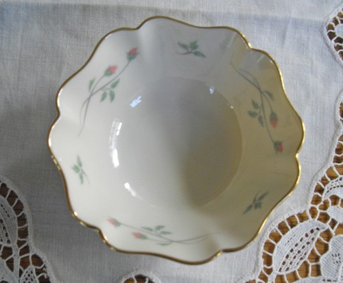 LENOX Ceramic Ivory 24K Gold ROSE MANOR 4" Bowl ~