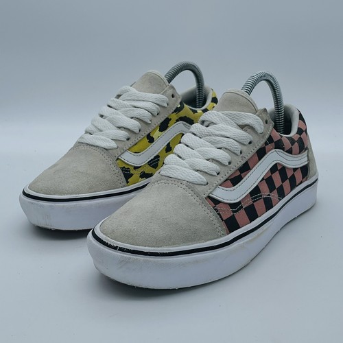 vans ave white
