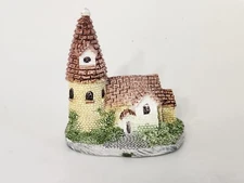 Mini house Kent Cottage And Kiln by Museum Collection Inc. BH02 EUC