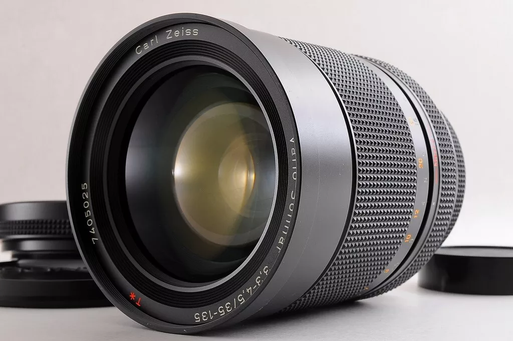 TOP MINT】CONTAX Vario-Sonnar 35-135mm F3.3-4.5 MMJ Lens +Hood 1