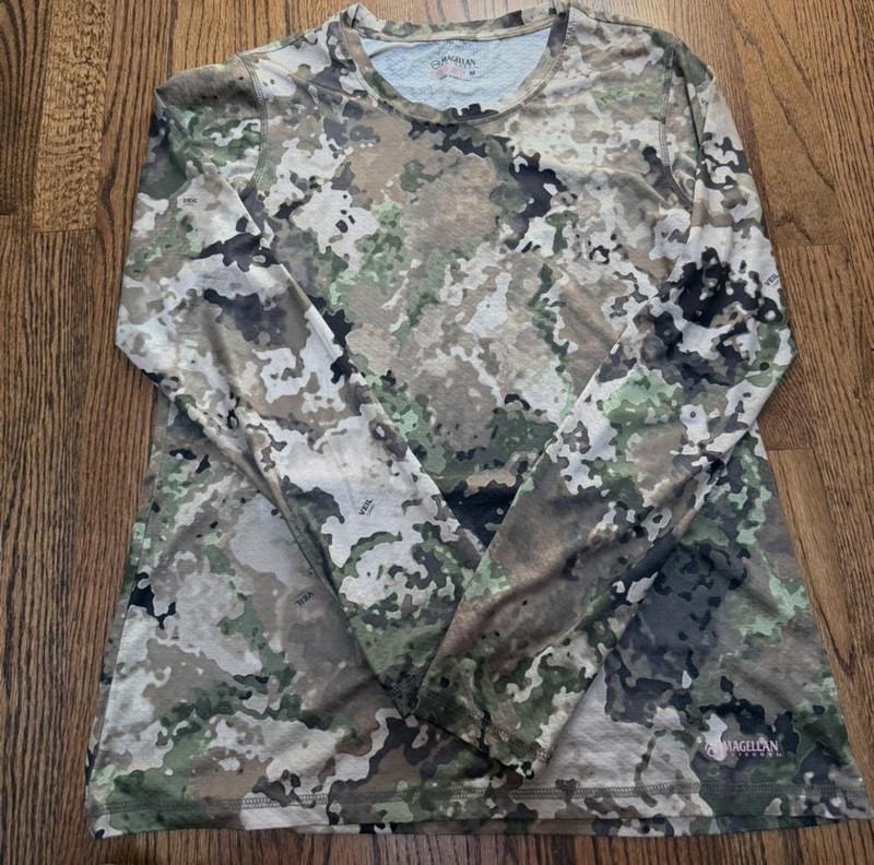 Women's Magellan Outdoors Veil Camo Hunt Gear Long Sleeve Lightweight Shirt
