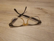 Vintage Mid Century Unbranded Two Tone Horn Rim Reading Eyeglass Frames