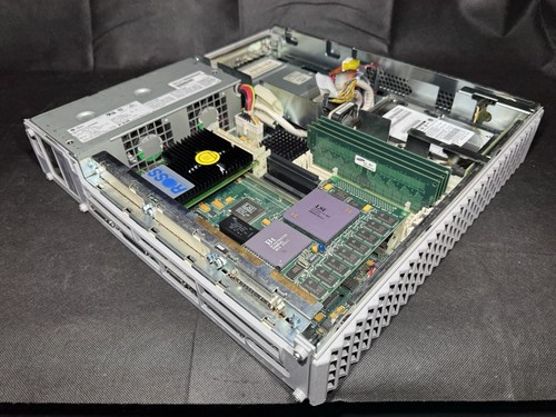 Sun SPARCstation 20 ROSS 125MHz CPU 256MB Memory TGX+ Graphics 18.2GB HDD, FD - Picture 6 of 23