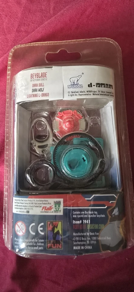 Beyblade Metal Fusion Series 2 Dark Bull Top Keychain - Sealed ,Unopened - Y2klK - Image 2 of 2