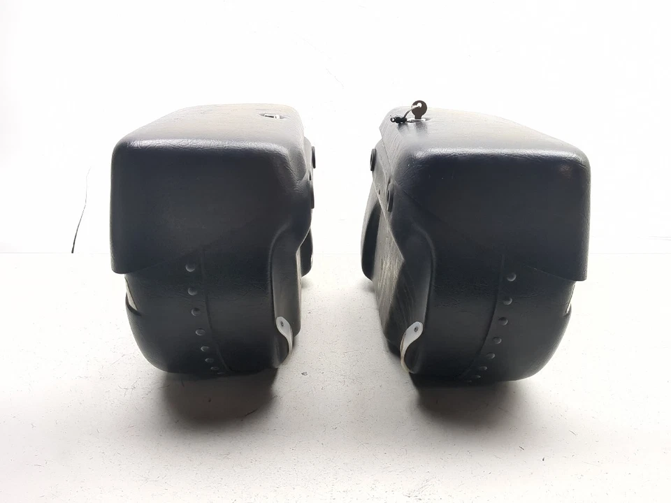 97-04 Honda Valkyrie 1500 GL1500CD Leatherlyke Saddle Bags Luggage Cases w/ Key - Image 2 of 4