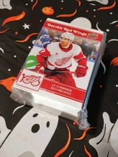 2025-26 Detroit Red Wings Centennial Complete Set All 100 Cards! No Insert Cards