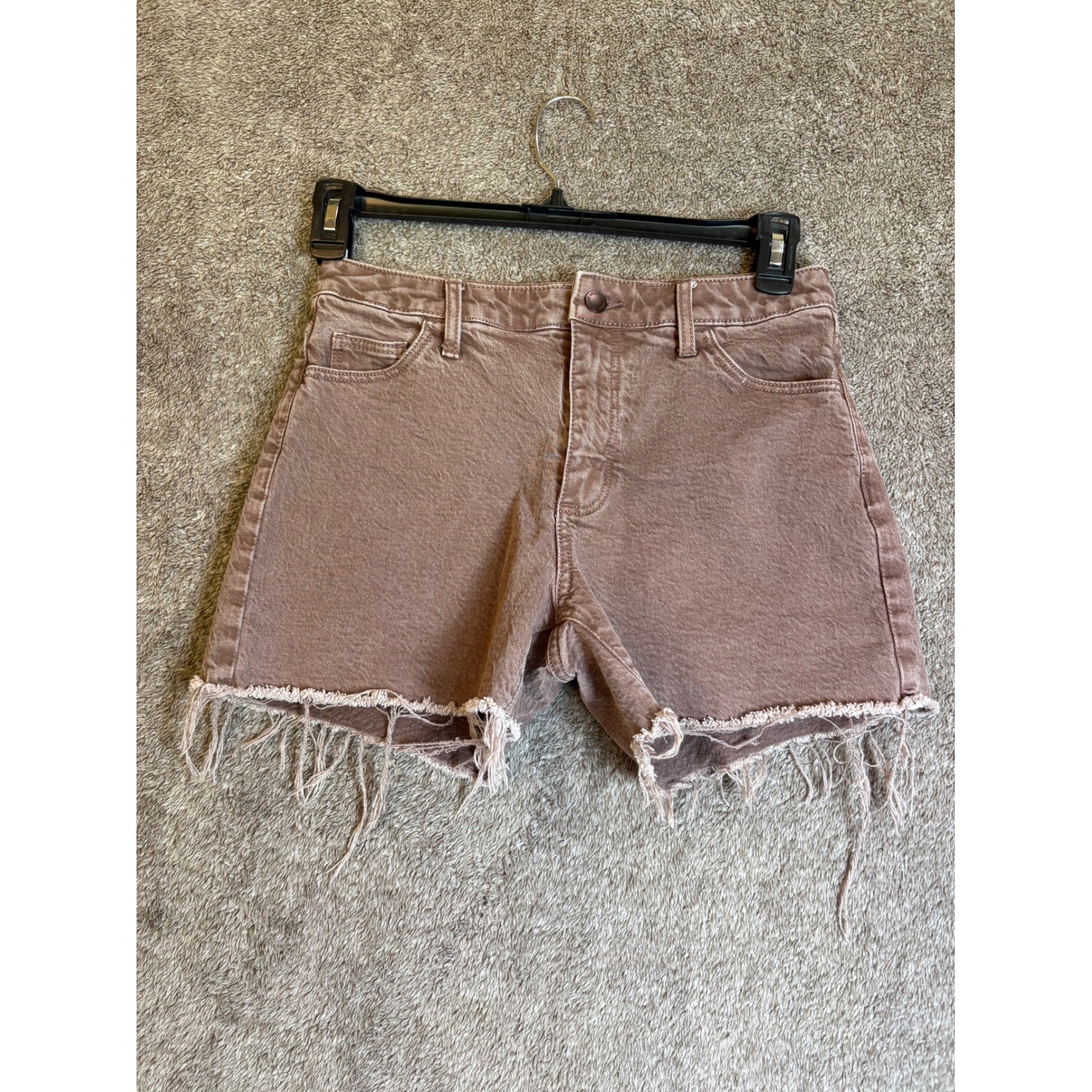 Universal Thread Womens Size 2/26 Brown Distressed Frayed Hem Denim Shorts
