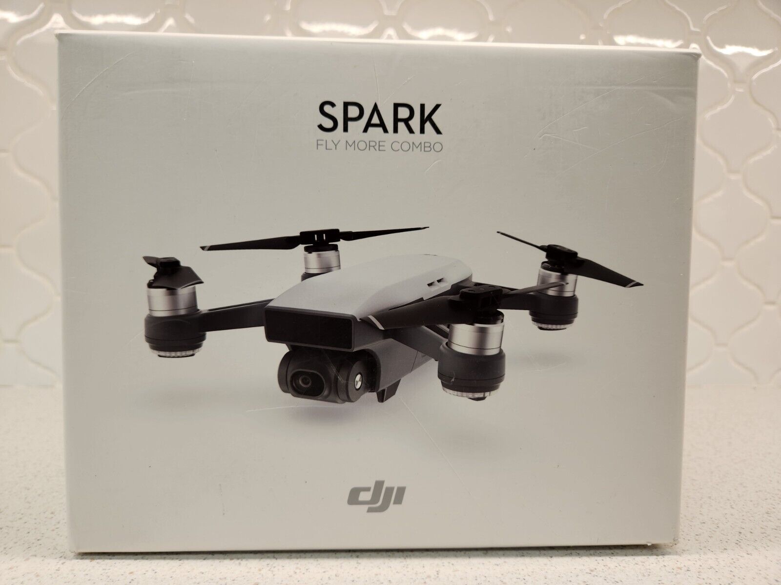 ドローン　DJI SPARK FLY MORE COMBO バッテリー3個