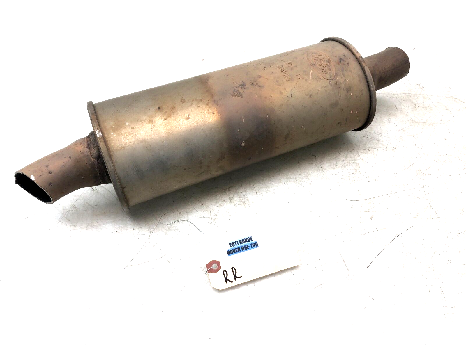 2010-2012 RANGE ROVER 5.0 RIGHT PASS INTERMEDIATE MID MUFFLER RESONATOR ...