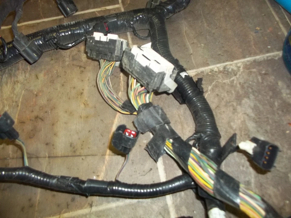 Lincoln MKT 2010-2012 3,7 L automático motor de 6 velocidades arnés de cables Foto 4 de 4