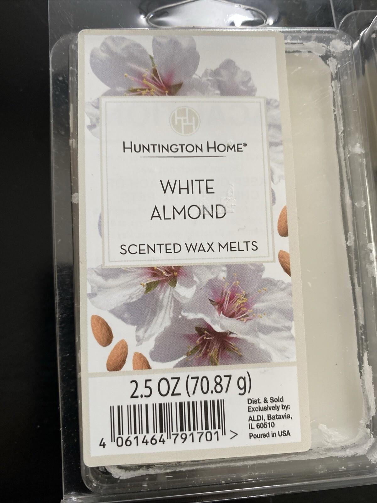 2 Huntington Home White Amond Scented Wax Melts 2.5 oz 12 Melts New