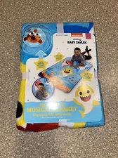 Pinkfong Baby Shark Press-N-Talk Musical Blanket, Play Button (Not Working)