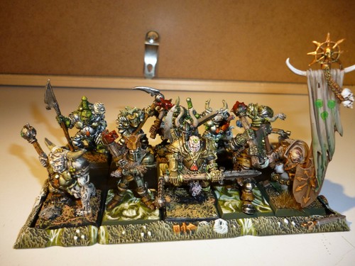 Nurgle Chaos Champion x7+1 Miniature Banner Similar to the Old Worldwarhammer - Picture 2 of 2