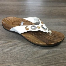 Vionic Eve Flip Flops Sandals Shoes Womens Size 7 US 38 EU White Gem Embellished