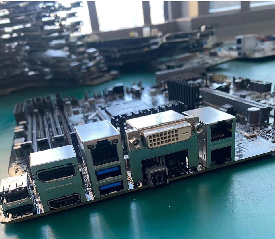 For ASUS P10S-M WS/IPMI-O/SI Workstation Motherboard LGA 1151 DDR4 64G DP HDMI - Image 2 of 3