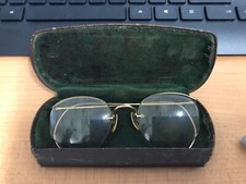 Vintage Gold Wire Framed Eye Glasses with Orginial Case