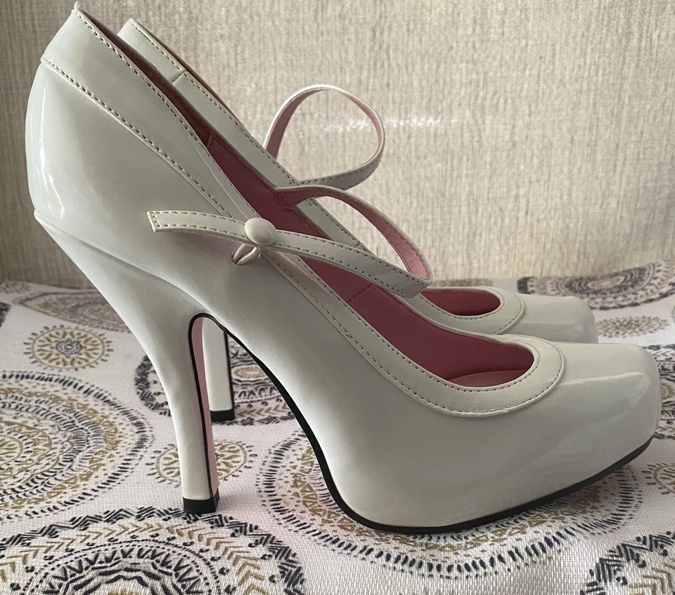 Leg Avenue обуви на Элли белый Baby кукла каблуки размер 8 новый с коробкой - Изображение 3 из 4