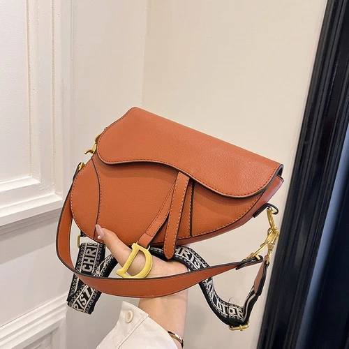 New Women Leather Shoulder Bags Underarm Bag Saddle Shape Pendant Crossbody Bag - Bild 30 von 51