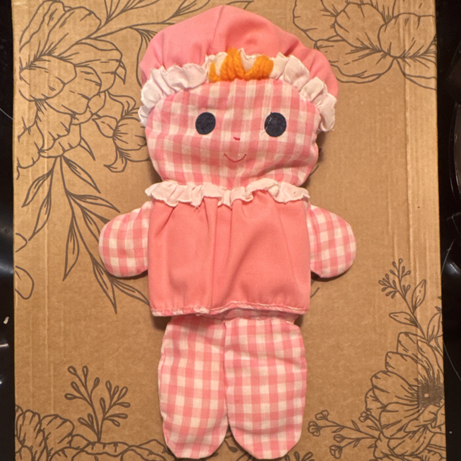 Pink Gingham Rag Cloth Doll Girl Blue Eyes Bonnet Ruffle Trim Soft Body