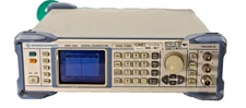 Rohde & Schwarz SMB100A Signal Generator 9kHz - 1.1GHz 1406.6000.02 Opt B101,K22