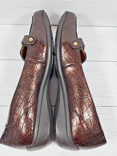 Anne Klein Faux Croc Brown Gold Slip On Loafer Shiny Shoes Womens 8.5m - Picture 16 of 23