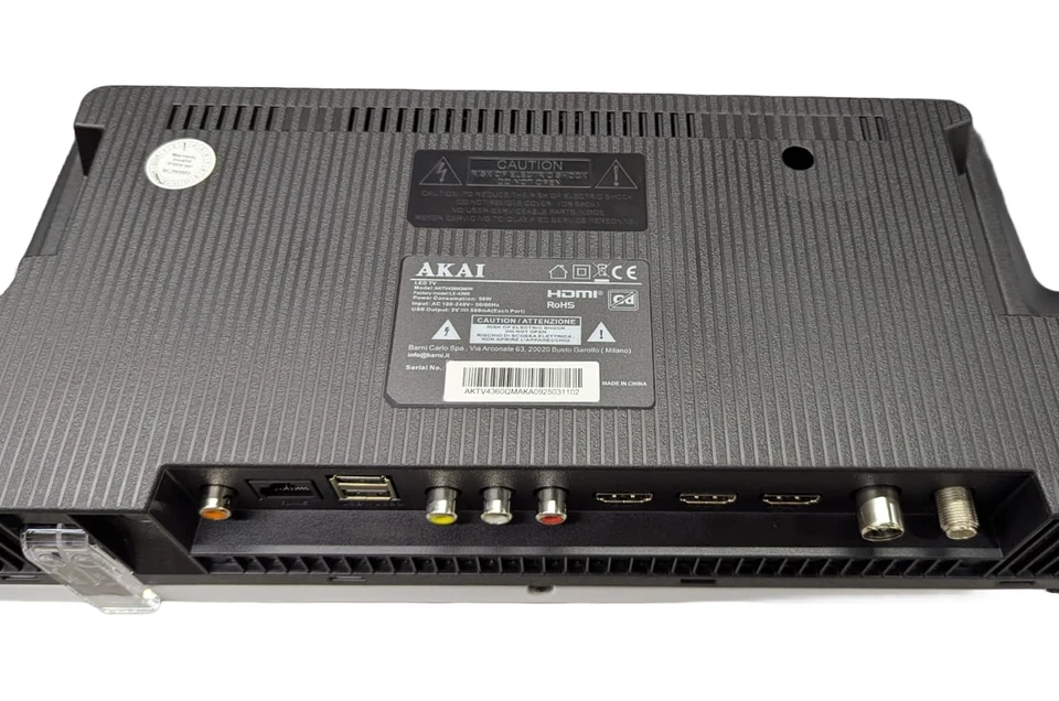 Televisore SMART TV QLED 43 Pollici Full HD AKAI BIANCO TivùSat Cuffie NUOVO - Immagine 2 di 4