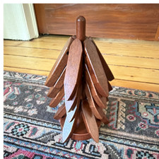MCM Leaf-Shaped Wood Coaster & Holder Set, 6-...