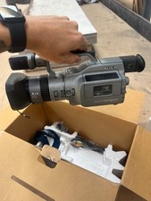 Sony Handycam Camcorder DCR-VX1000 3CCD MiniDV NTSC-Untested