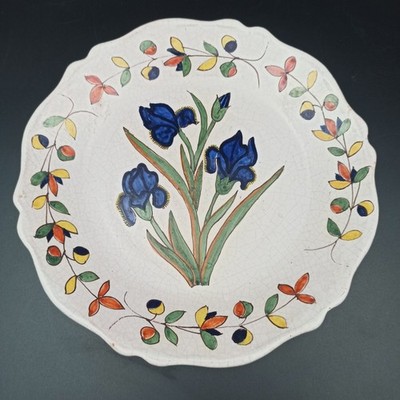 Malicorne - Poupard Béatrix Iris Decor Faience Plate